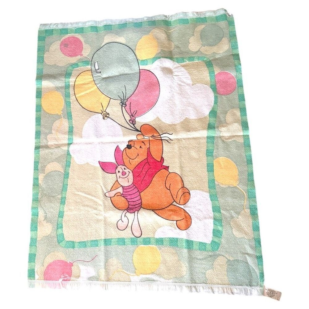 DISNEY Baby Kids‎ Baby Blanket Vintage Crib Winnie The Pooh Bear Satin Trim 90s